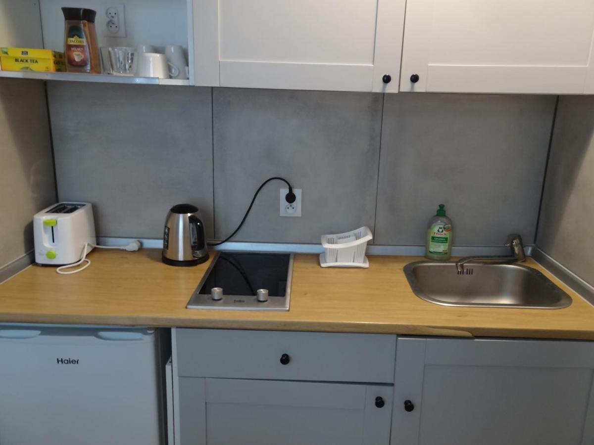 One More Night Apartment, Poznan Old Town Экстерьер фото